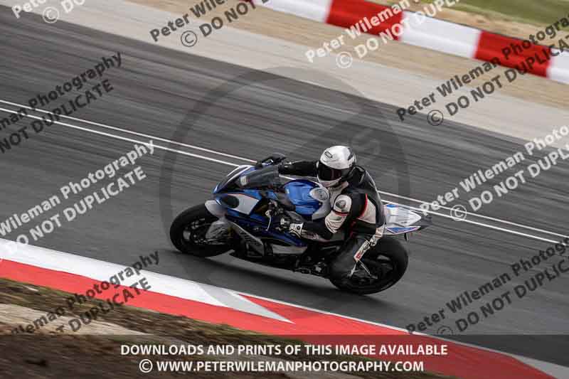 cadwell no limits trackday;cadwell park;cadwell park photographs;cadwell trackday photographs;enduro digital images;event digital images;eventdigitalimages;navarra;no limits trackdays;peter wileman photography;racing digital images;trackday digital images;trackday photos